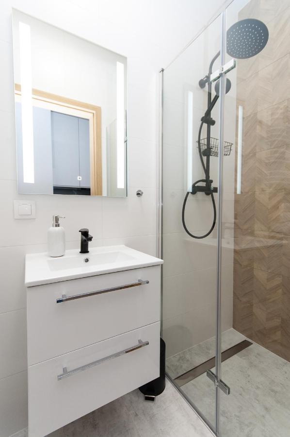 Dream Team Industria Apartment Bydgoszcz Exterior photo